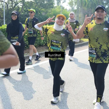 Runner Photo 6942017