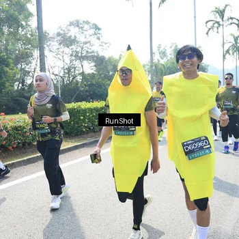 Runner Photo 6942032