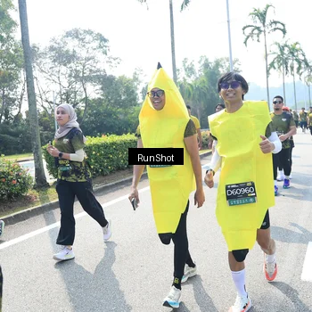 Runner Photo 6942040