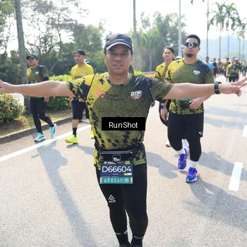 Runner Photo 6942045
