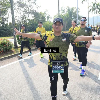 Runner Photo 6942046