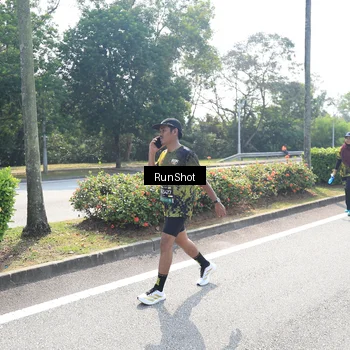 Runner Photo 6942083