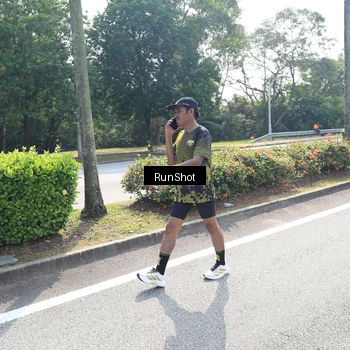Runner Photo 6942088