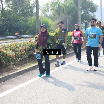 Runner Photo 6942098