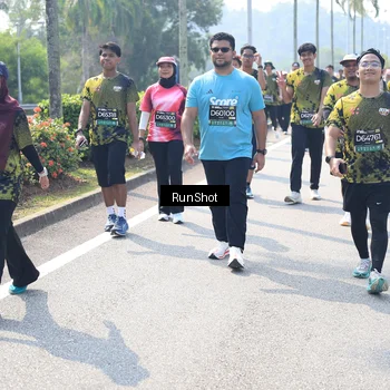 Runner Photo 6942111