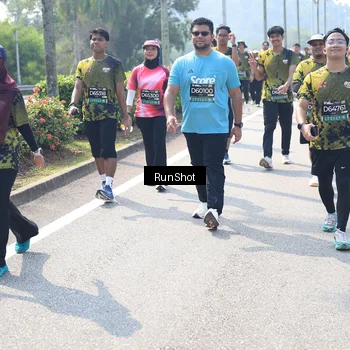 Runner Photo 6942112