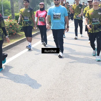 Runner Photo 6942113