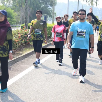 Runner Photo 6942119