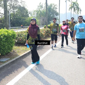 Runner Photo 6942122