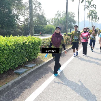 Runner Photo 6942126