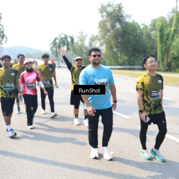 Runner Photo 6942138