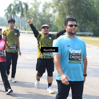 Runner Photo 6942140