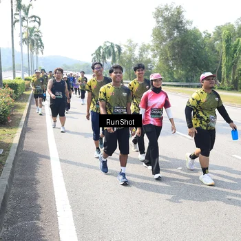 Runner Photo 6942151