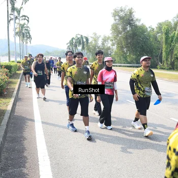 Runner Photo 6942156