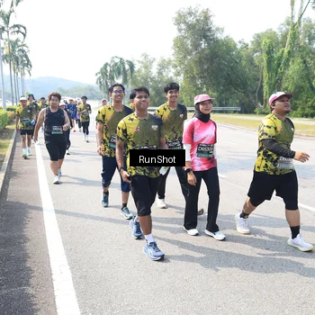 Runner Photo 6942157