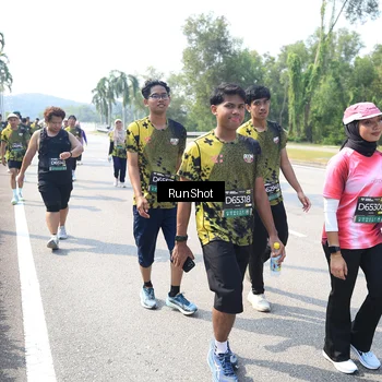 Runner Photo 6942169
