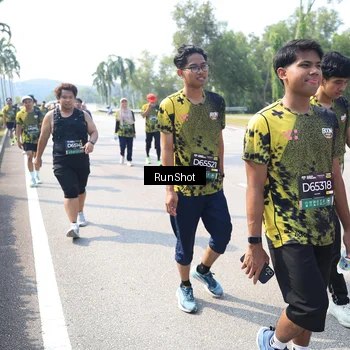 Runner Photo 6942177