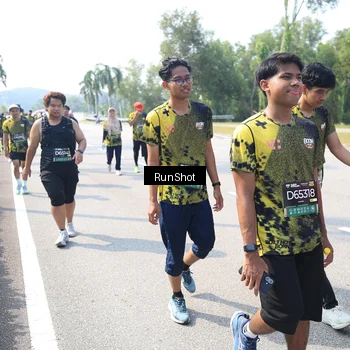 Runner Photo 6942180