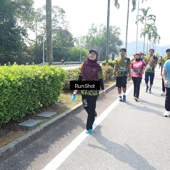 Runner Photo 6942186