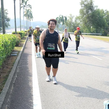 Runner Photo 6942192