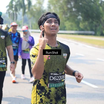 Runner Photo 6942210