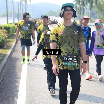 Runner Photo 6942212