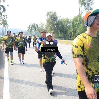 Runner Photo 6942222
