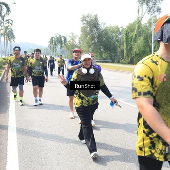 Runner Photo 6942224