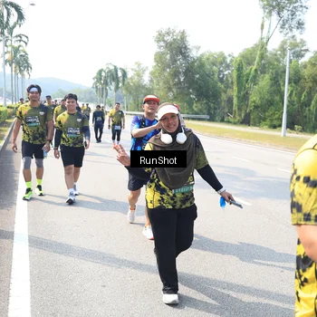Runner Photo 6942227