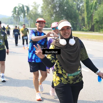 Runner Photo 6942235