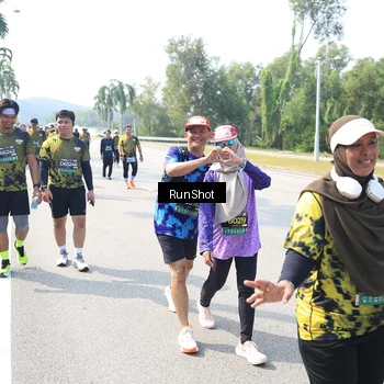 Runner Photo 6942240