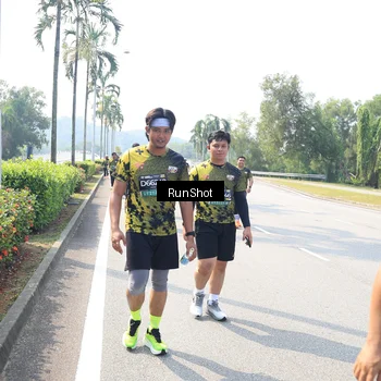 Runner Photo 6942250