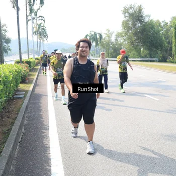 Runner Photo 6942251