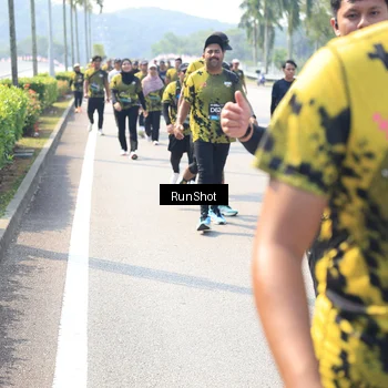 Runner Photo 6942264