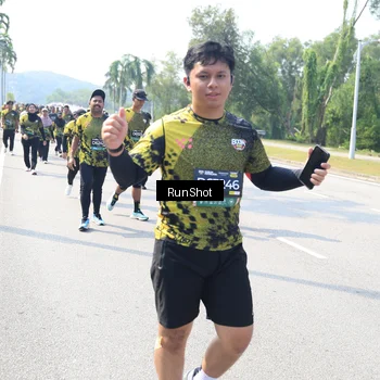 Runner Photo 6942267