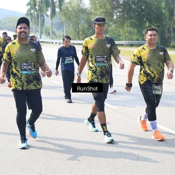 Runner Photo 6942274