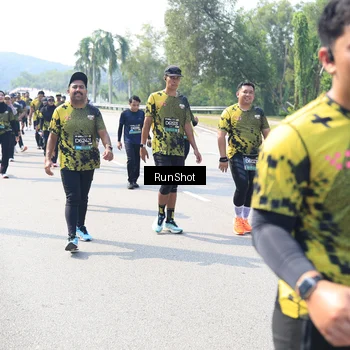 Runner Photo 6942275