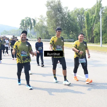 Runner Photo 6942278