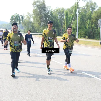 Runner Photo 6942283