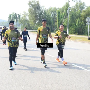 Runner Photo 6942286