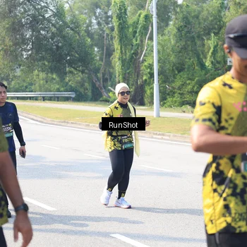 Runner Photo 6942293