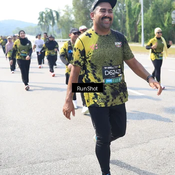 Runner Photo 6942302