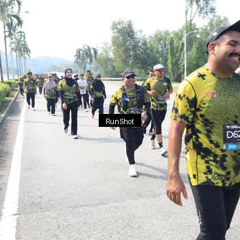 Runner Photo 6942307