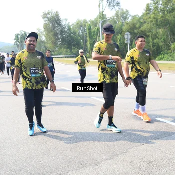 Runner Photo 6942318