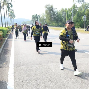 Runner Photo 6942319