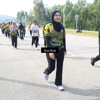 Runner Photo 6942337