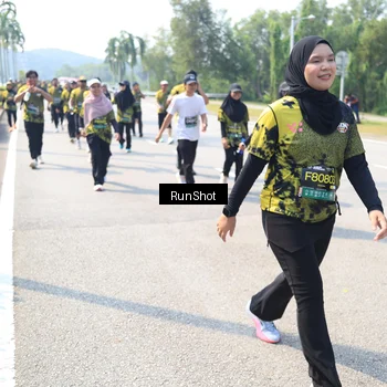 Runner Photo 6942338