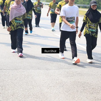Runner Photo 6942339