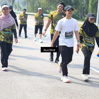 Runner Photo 6942344