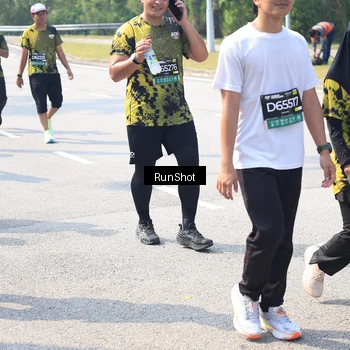 Runner Photo 6942356